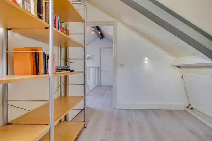 Foto 29 van Luitgardeweg 1