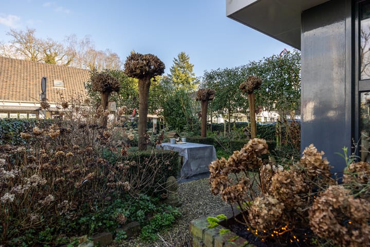 Foto 34 van Luitgardeweg 1