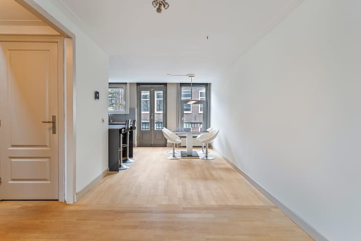 Foto 2 van Albert Cuypstraat 53-3