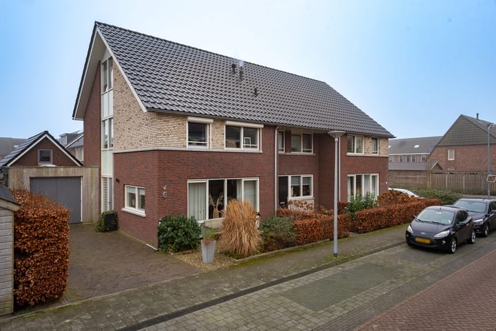 Foto 2 van Sterrebos 6