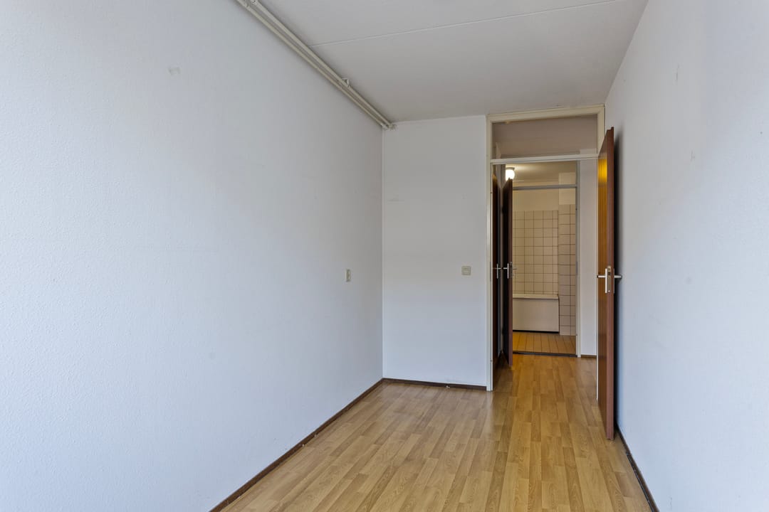 Photo 16 of Zaaier 102