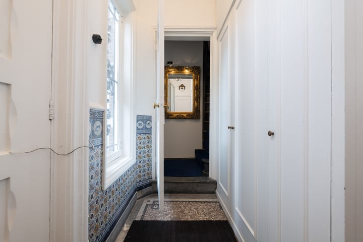 Photo 11 of Surinamestraat 42-B