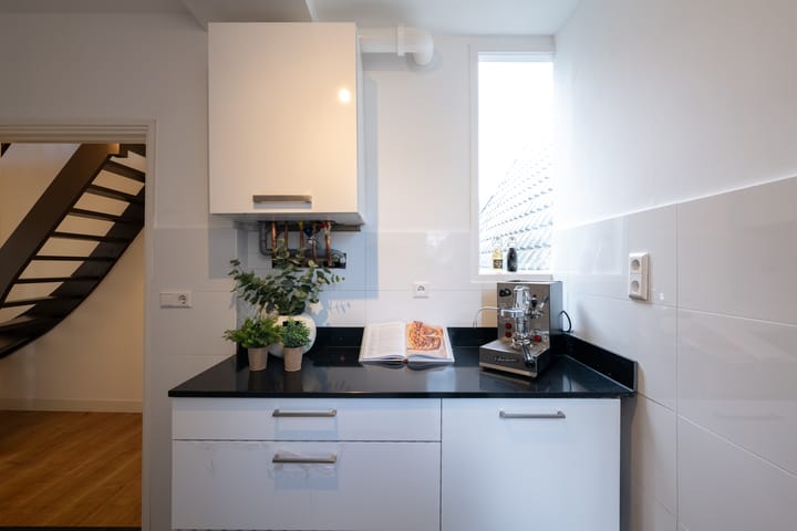 Photo 35 of Surinamestraat 42-B