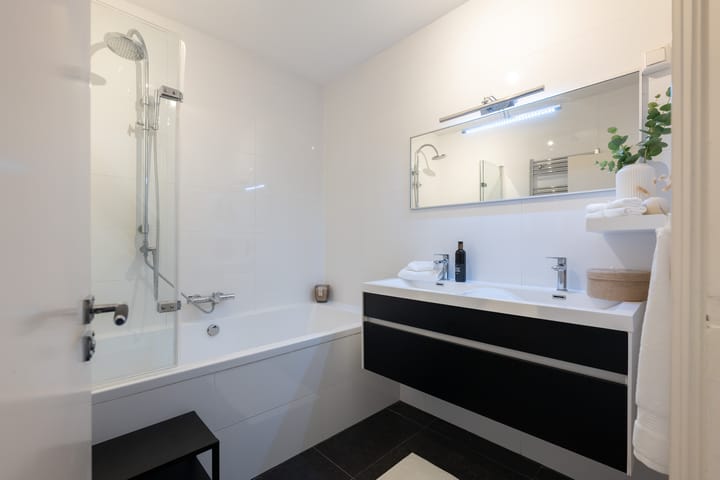 Photo 37 of Surinamestraat 42-B