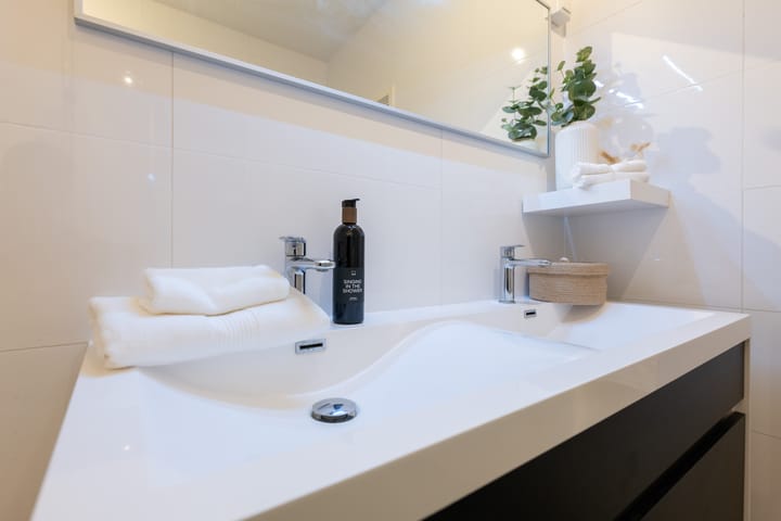 Photo 42 of Surinamestraat 42-B