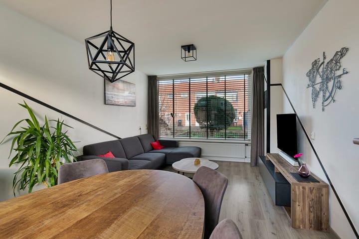 Foto 5 van Generaal des Tombepad 15