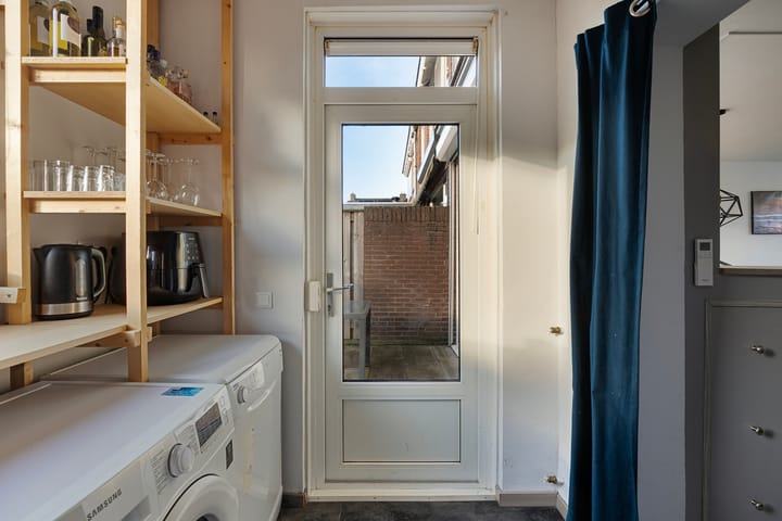 Foto 8 van Generaal des Tombepad 15