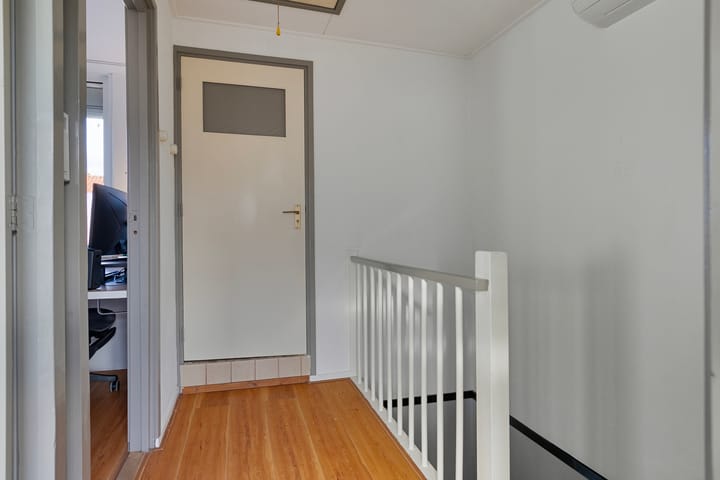 Foto 12 van Generaal des Tombepad 15