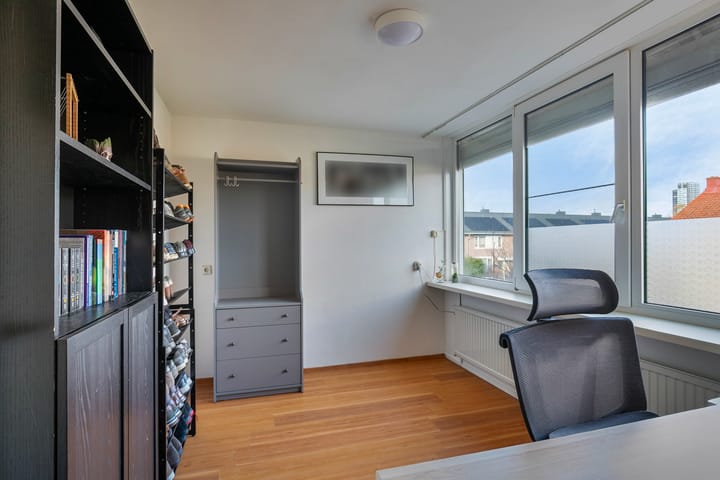 Foto 14 van Generaal des Tombepad 15