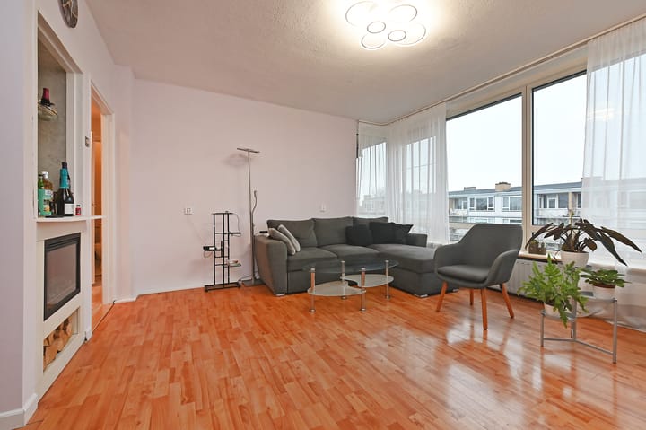 Foto 15 van Kloosstraat 49