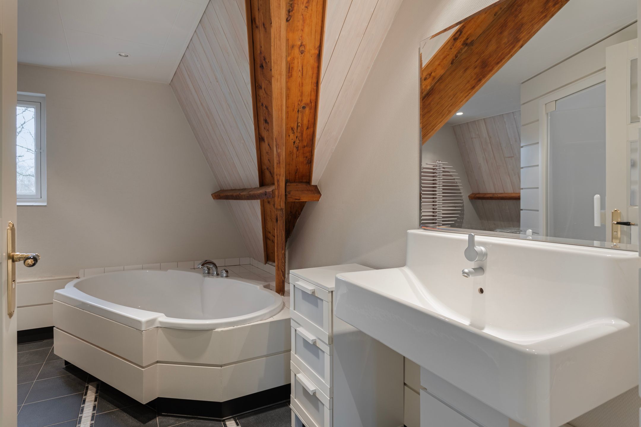 Foto 48 van Edenstraat 112