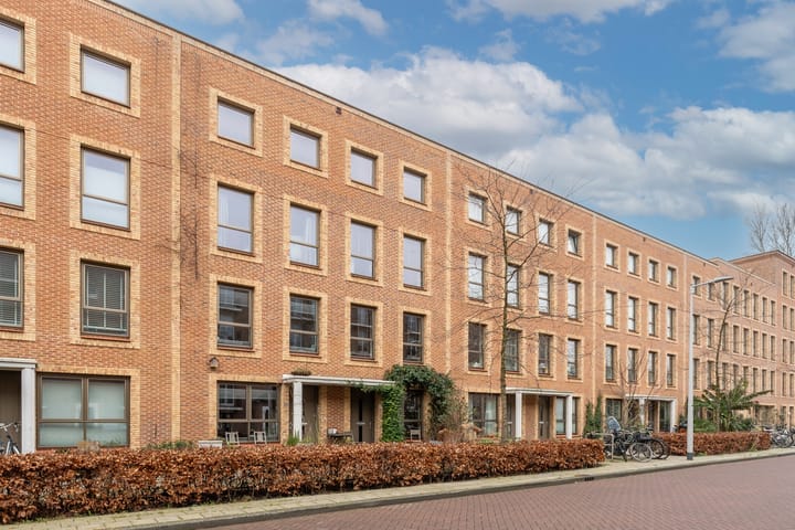 Foto 38 van Akbarstraat 67