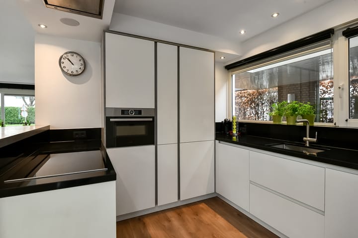 Foto 14 van Schubertstraat 12