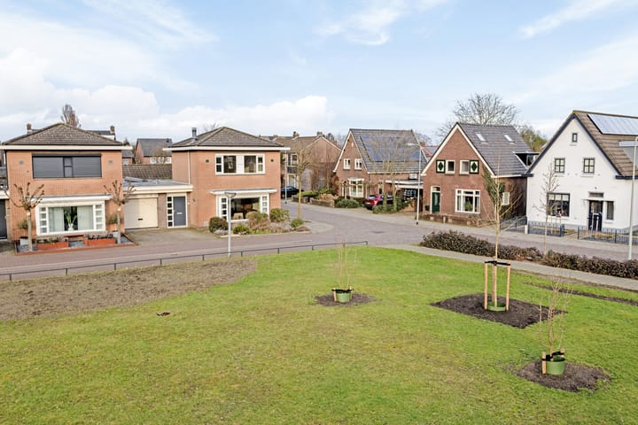 Foto 2 van Dr. van der Steenlaan 24