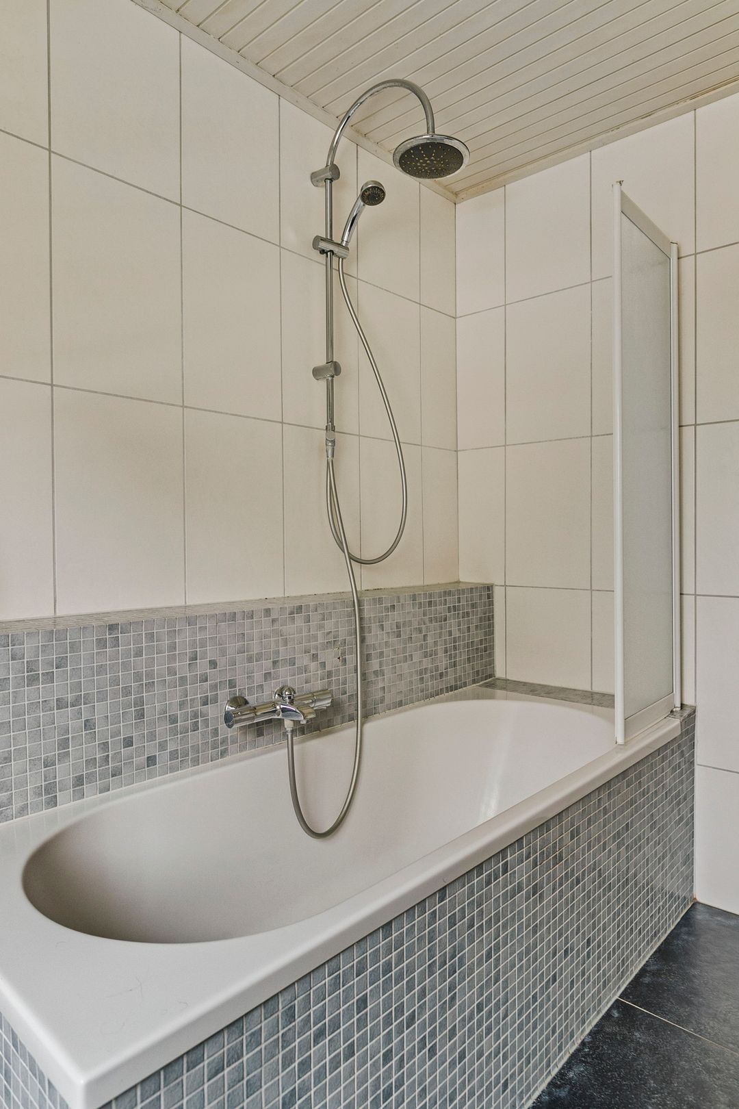 Foto 16 van Hooghout 122