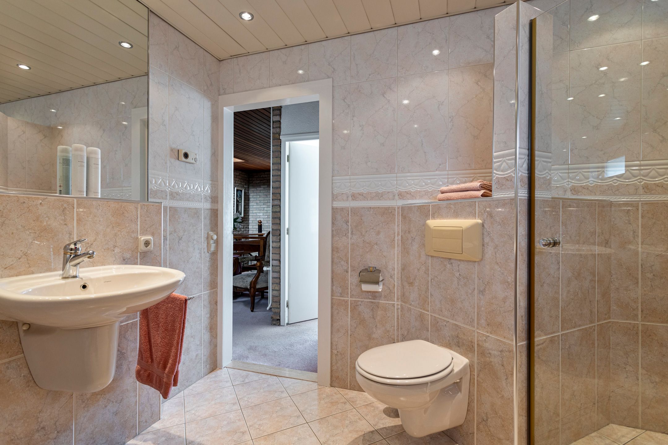 Photo 36 of Bantingstraat 10