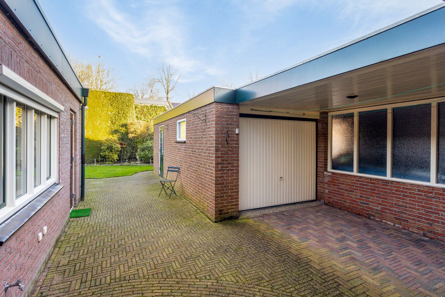 Photo 40 of Bantingstraat 10