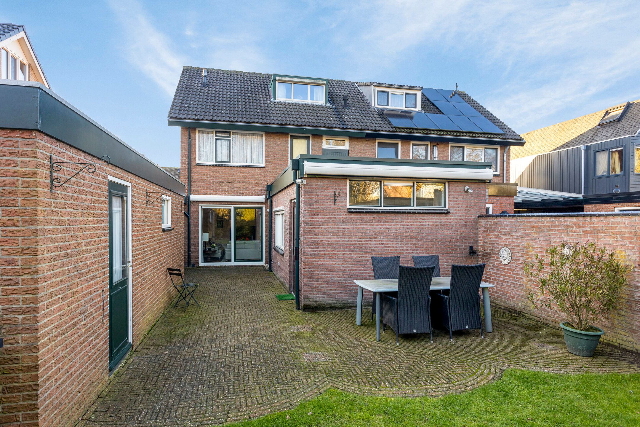 Photo 42 of Bantingstraat 10