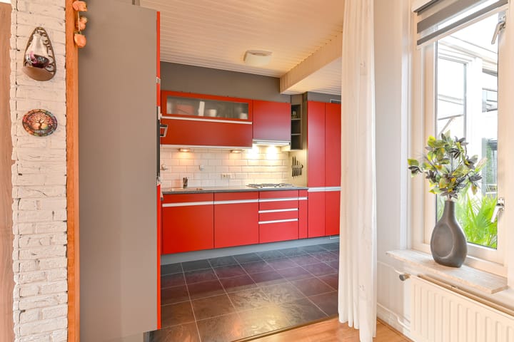 Foto 12 van Swammerdamstraat 6