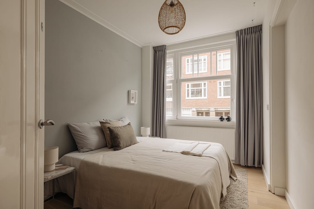 Foto 16 van Roompotstraat 13-H