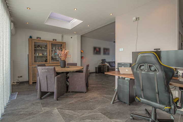 Foto 9 van Herlonglaan 9