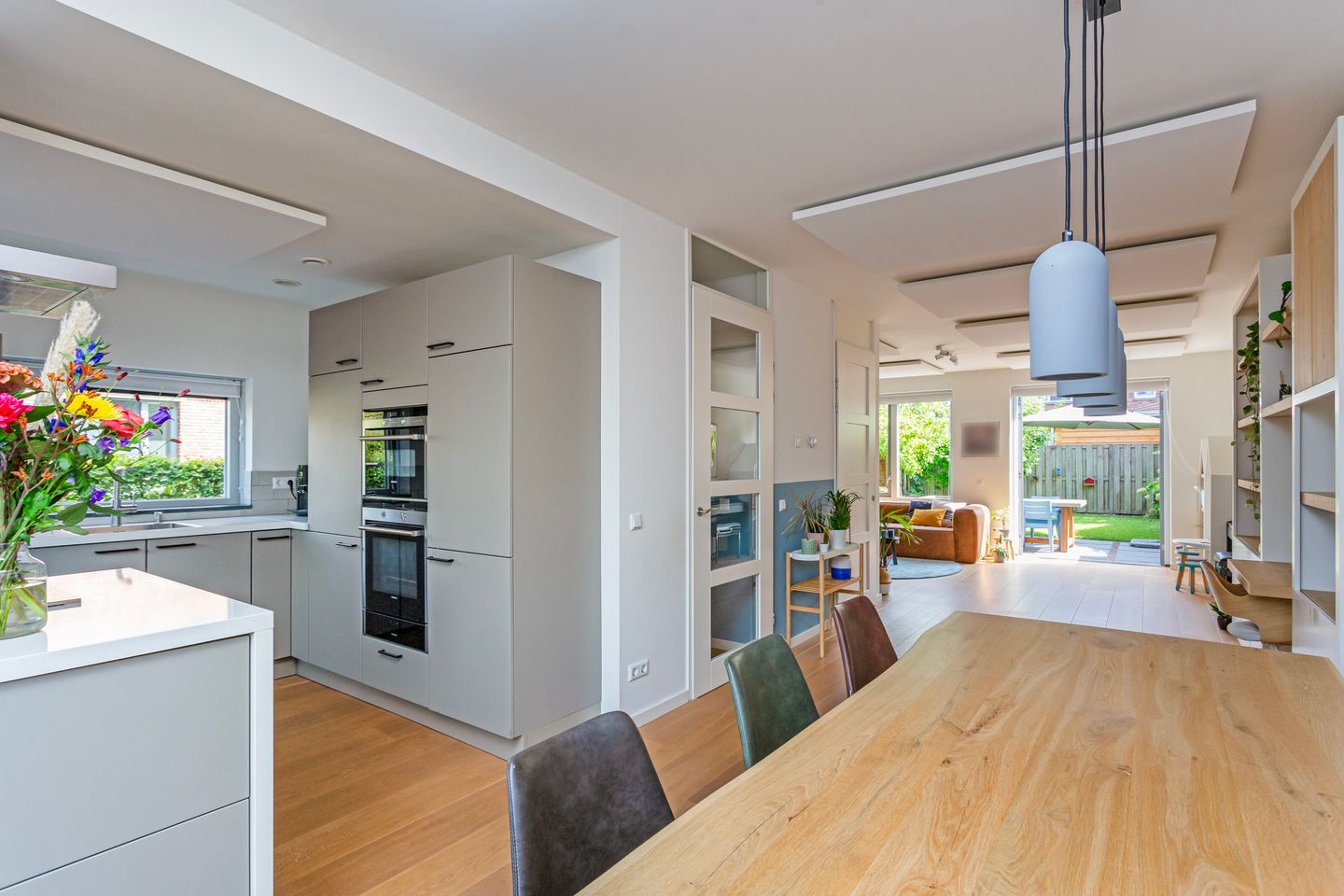 Foto 14 van Paradijstuinlaan 7