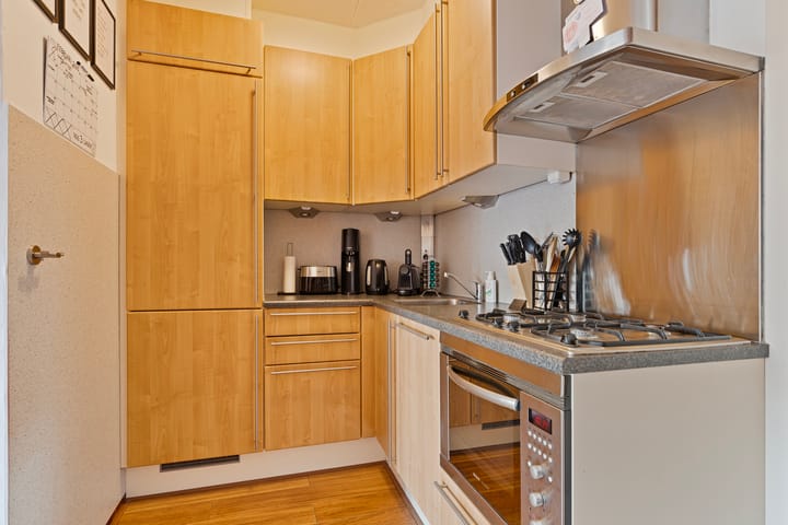 Foto 13 van Florastraat 35