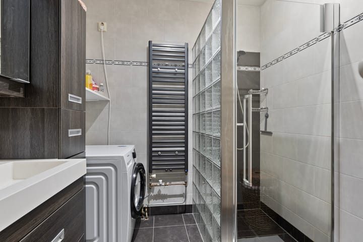 Foto 18 van Florastraat 35