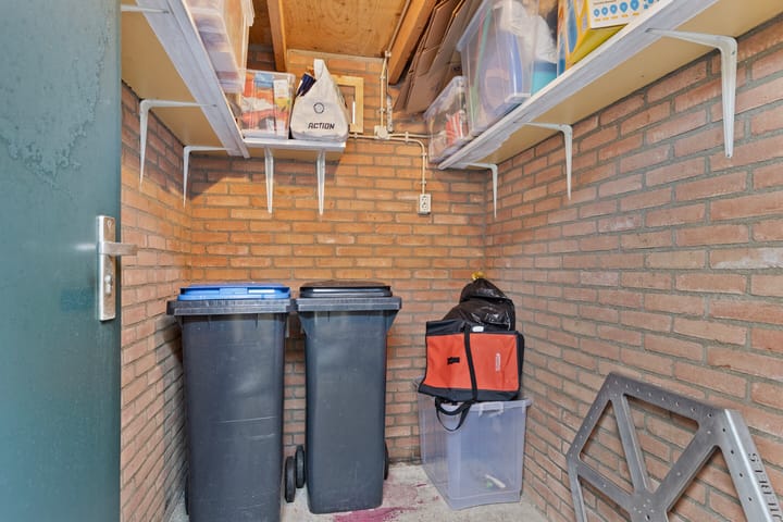 Foto 19 van Florastraat 35