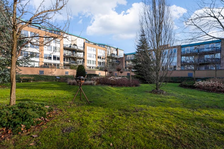 Photo 30 of Jesse Owenshof 30