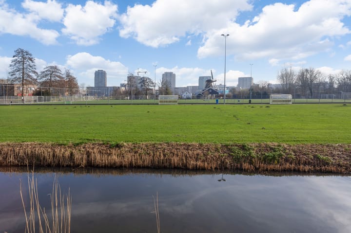 Photo 33 of Jesse Owenshof 30