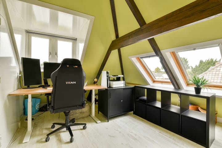 Photo 25 of Haardstedelaan 15-A