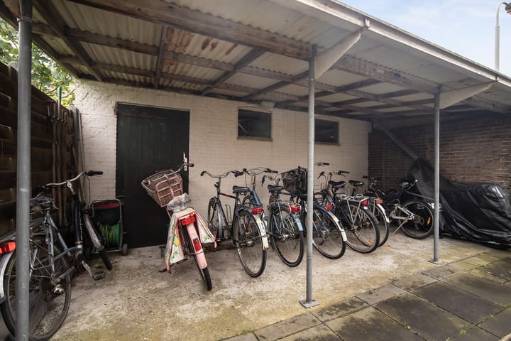 Foto 14 van Don Boscoplein 1-B