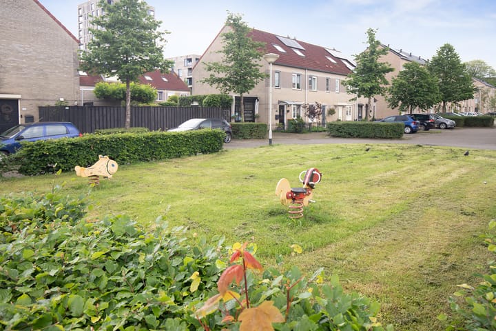 Foto 20 van Don Boscoplein 1-B