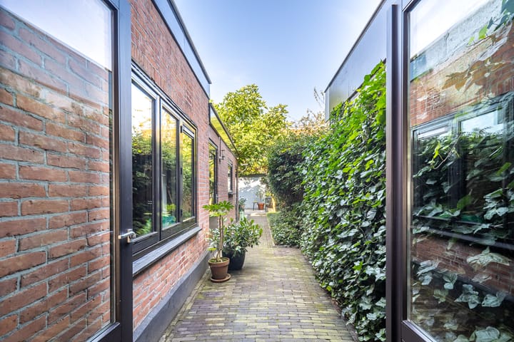 Foto 23 van Van Imhoffstraat 47