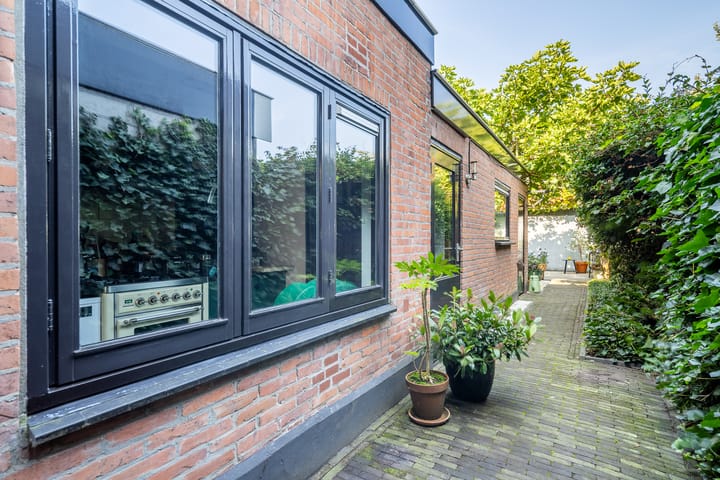 Foto 24 van Van Imhoffstraat 47