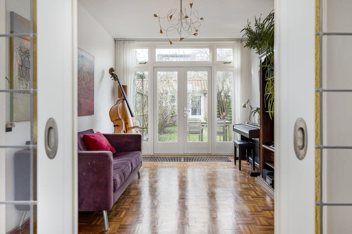 Foto 3 van Brederostraat 20