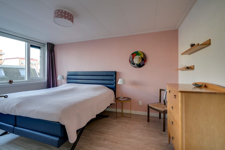 Photo 30 of Julianaweg 455