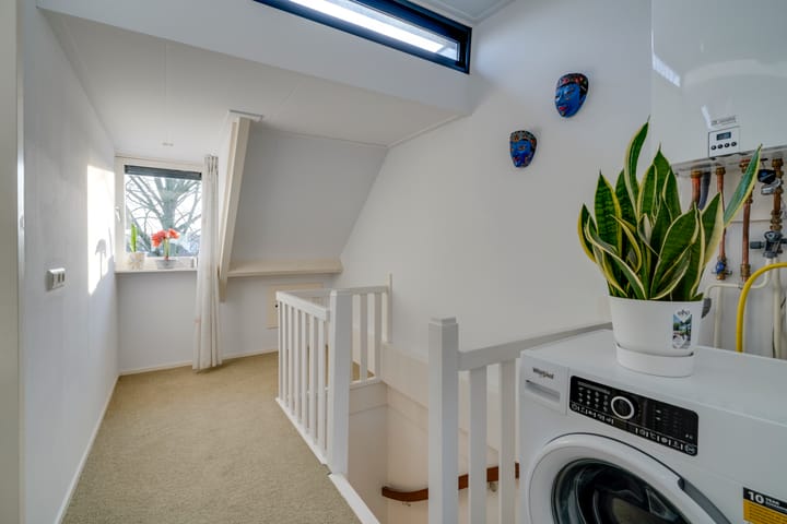 Photo 36 of Julianaweg 455