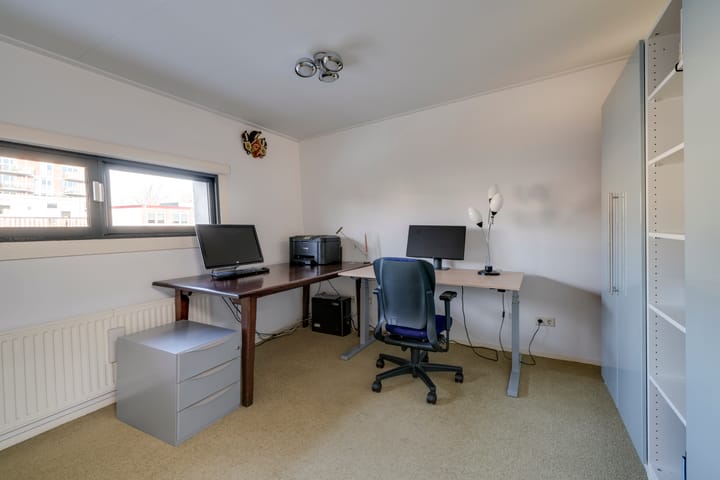 Photo 38 of Julianaweg 455