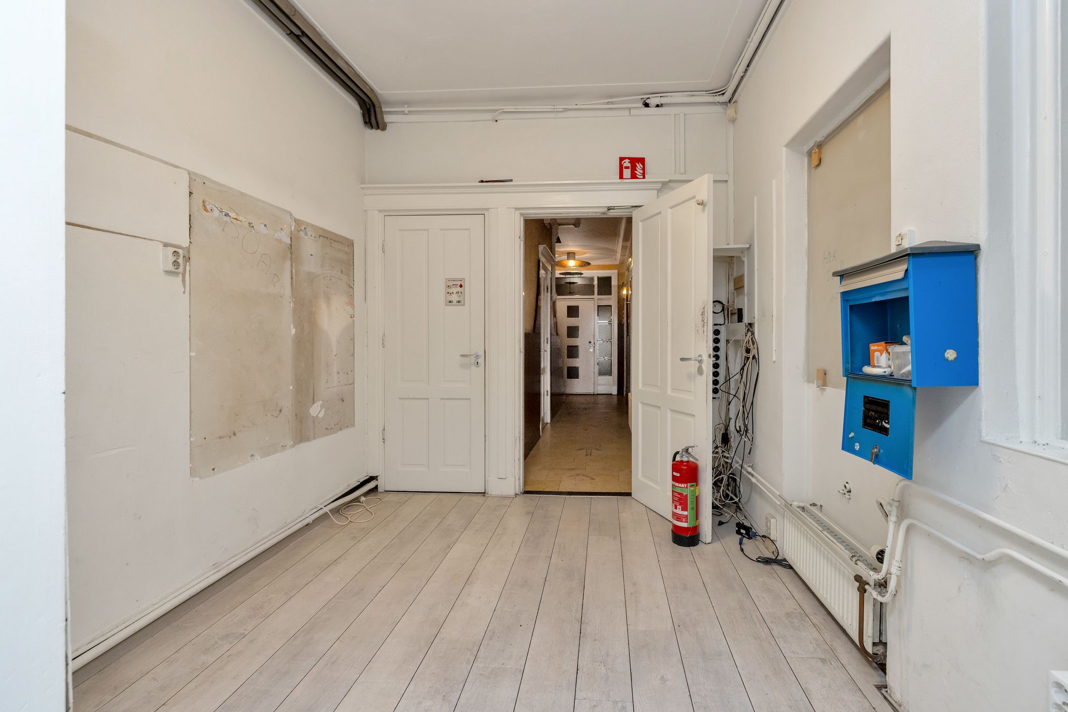 Photo 12 of Mecklenburgstraat 19