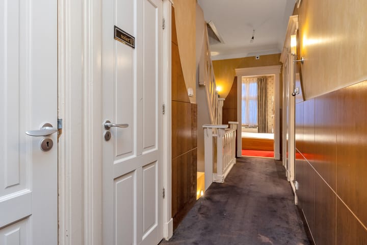 Foto 16 van Mecklenburgstraat 19