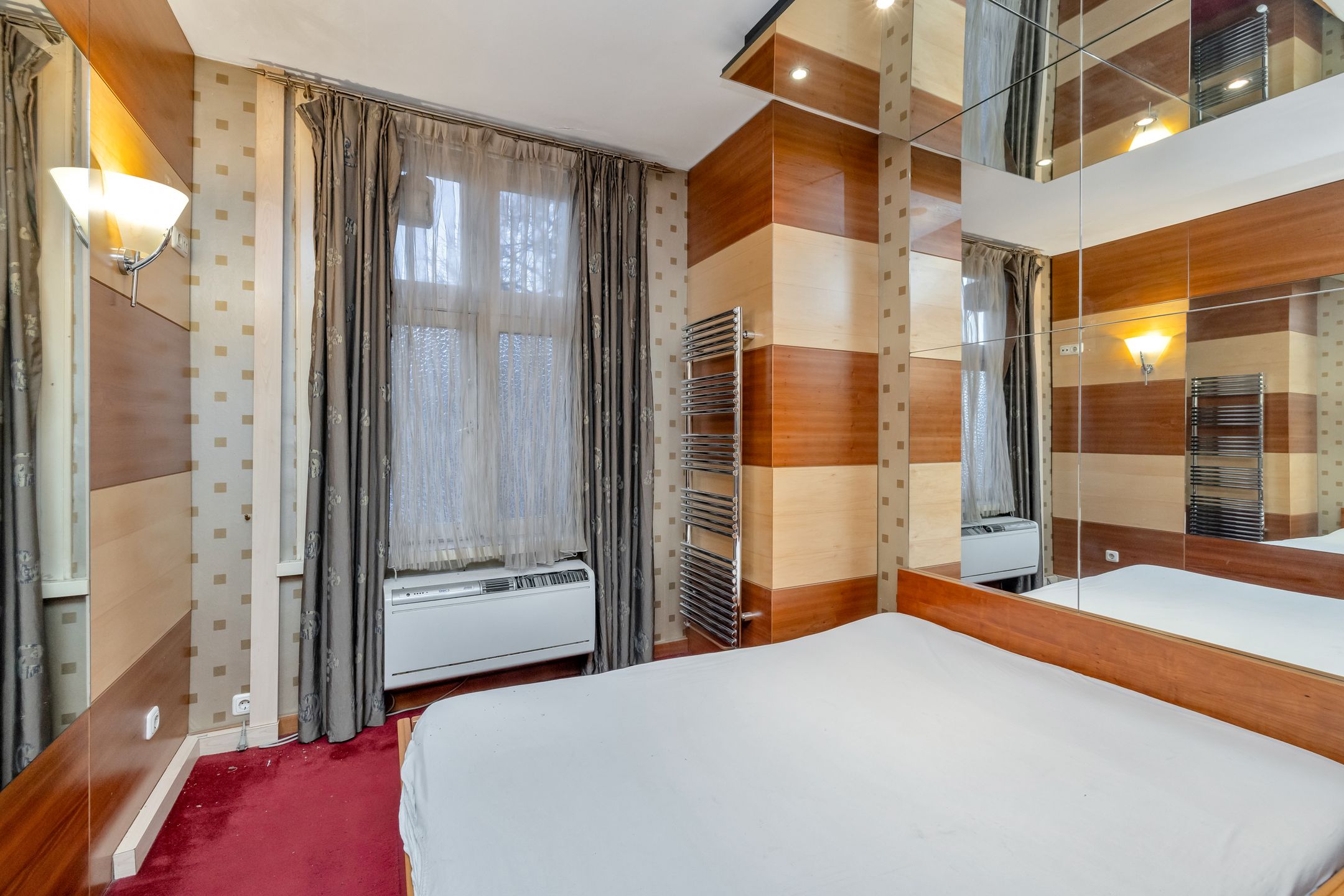 Photo 24 of Mecklenburgstraat 19