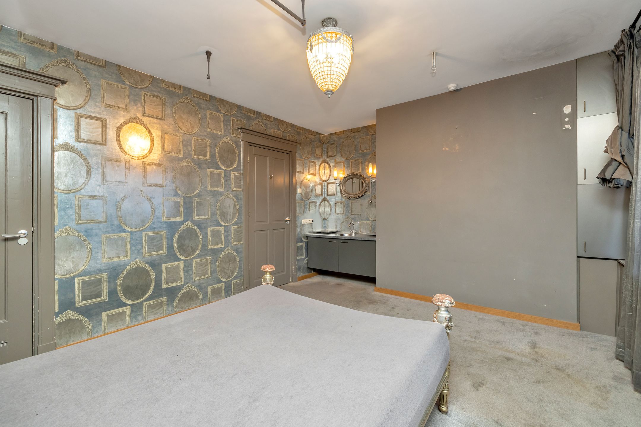 Photo 27 of Mecklenburgstraat 19