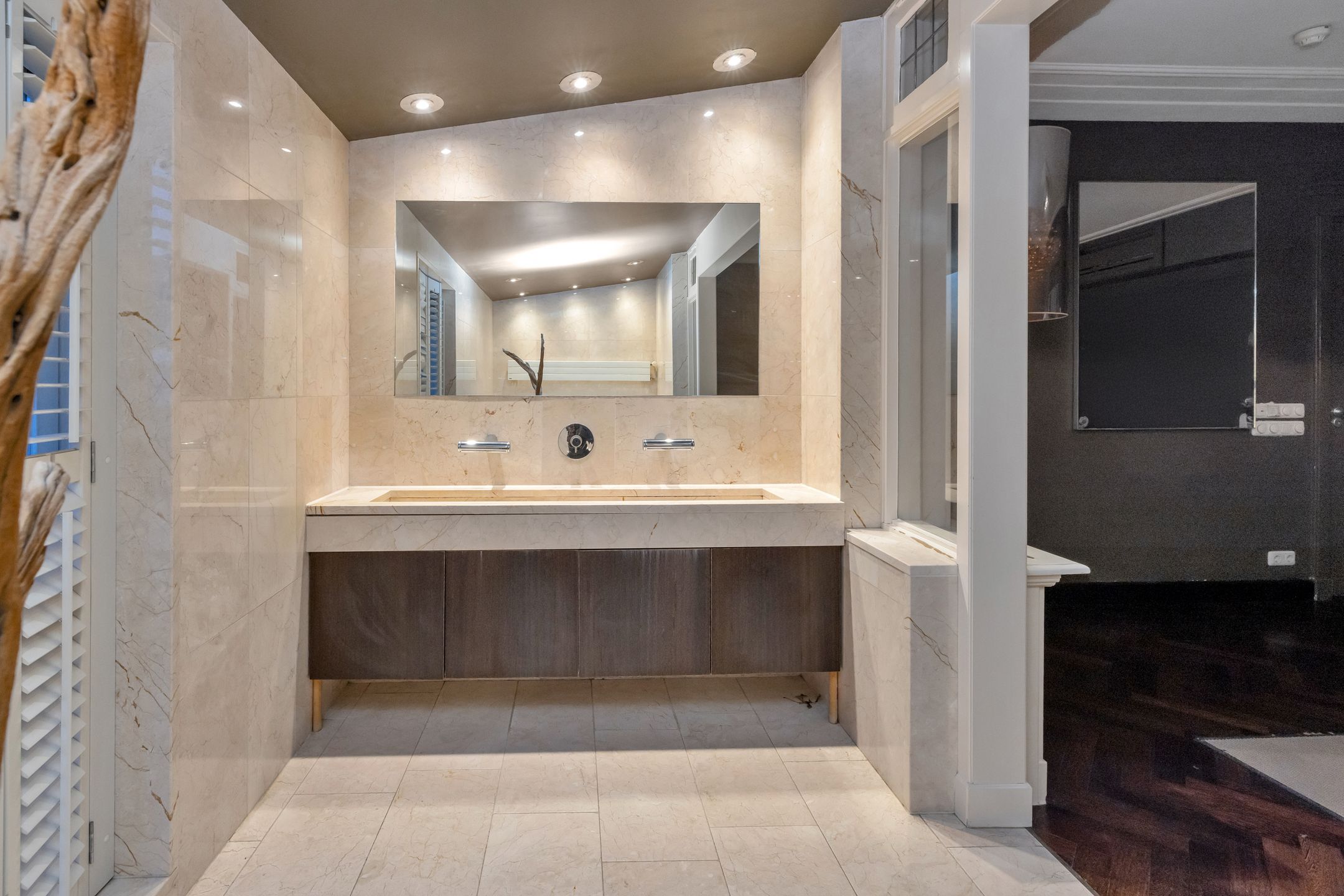 Photo 54 of Mecklenburgstraat 19