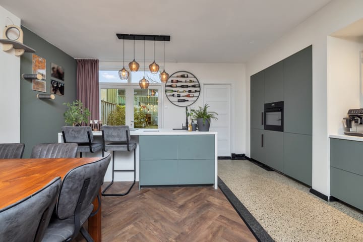 Foto 10 van Vlokhovenseweg 57