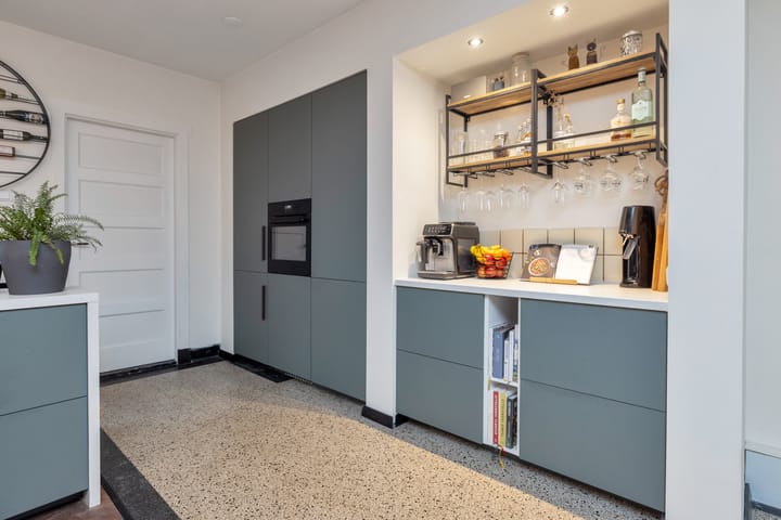 Foto 13 van Vlokhovenseweg 57