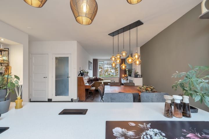 Foto 15 van Vlokhovenseweg 57