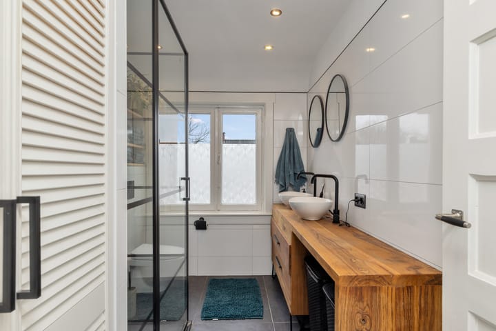 Foto 19 van Vlokhovenseweg 57