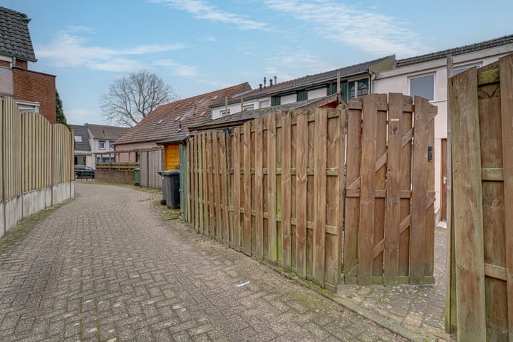 Foto 20 van Stokkumseweg 6